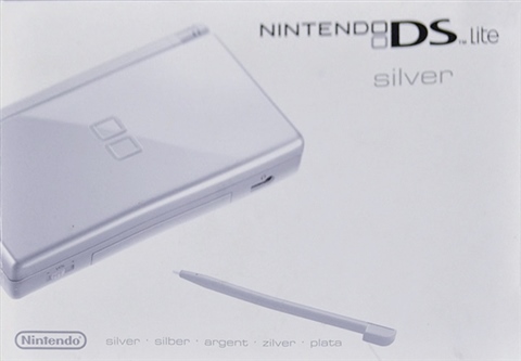 Nintendo DS Lite in outlet Silver